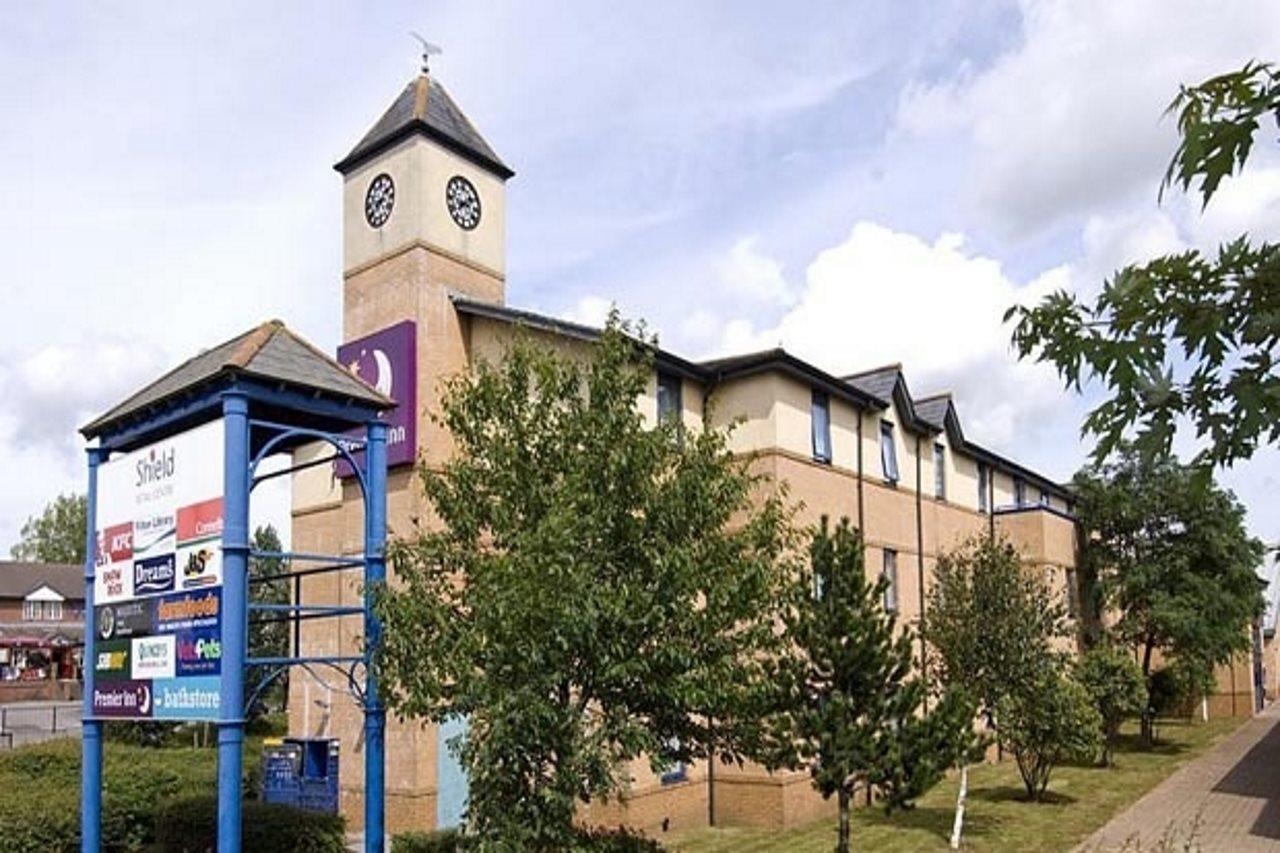 Premier Inn Bristol Filton Buitenkant foto